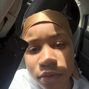 Meet your Posher, Krishauna